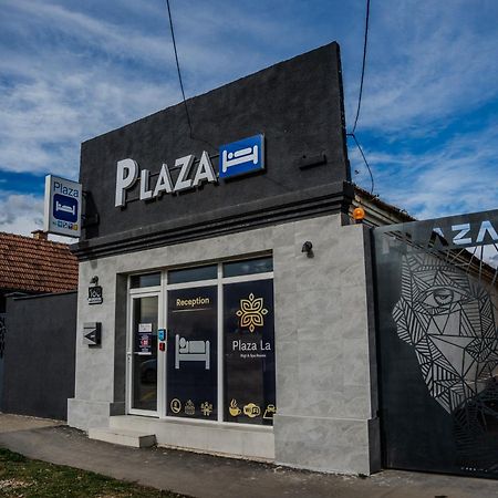 Plaza La - Night And Spa Sremska Mitrovica Luaran gambar