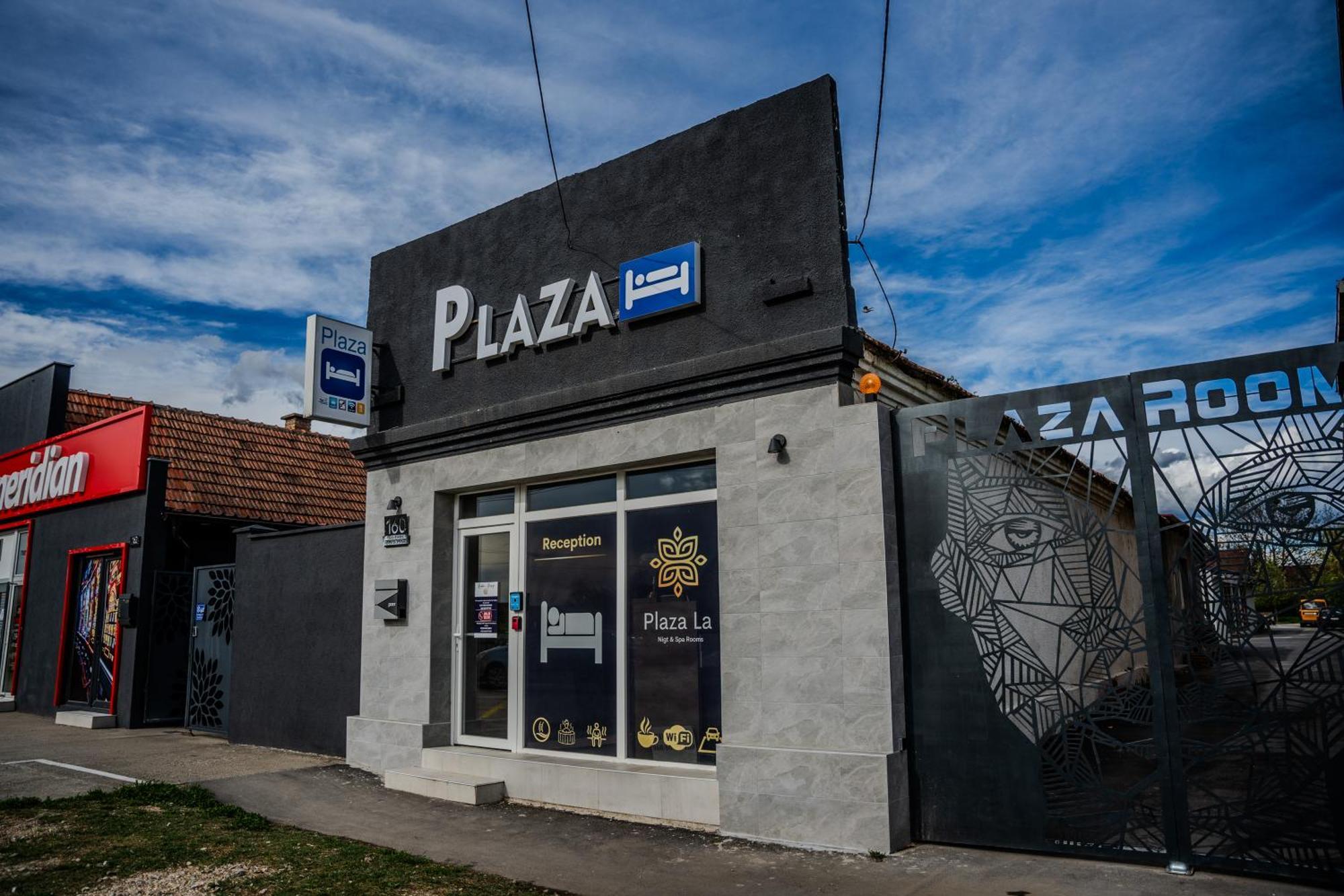 Plaza La - Night And Spa Sremska Mitrovica Luaran gambar
