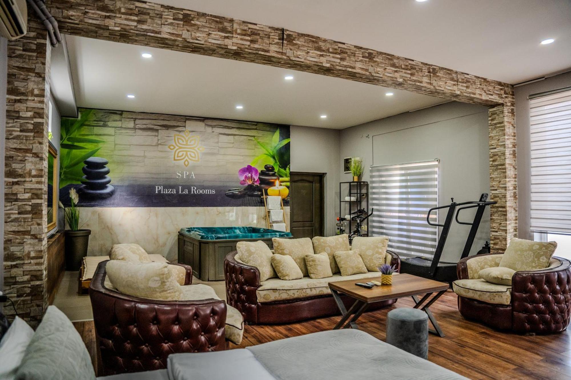 Plaza La - Night And Spa Sremska Mitrovica Luaran gambar