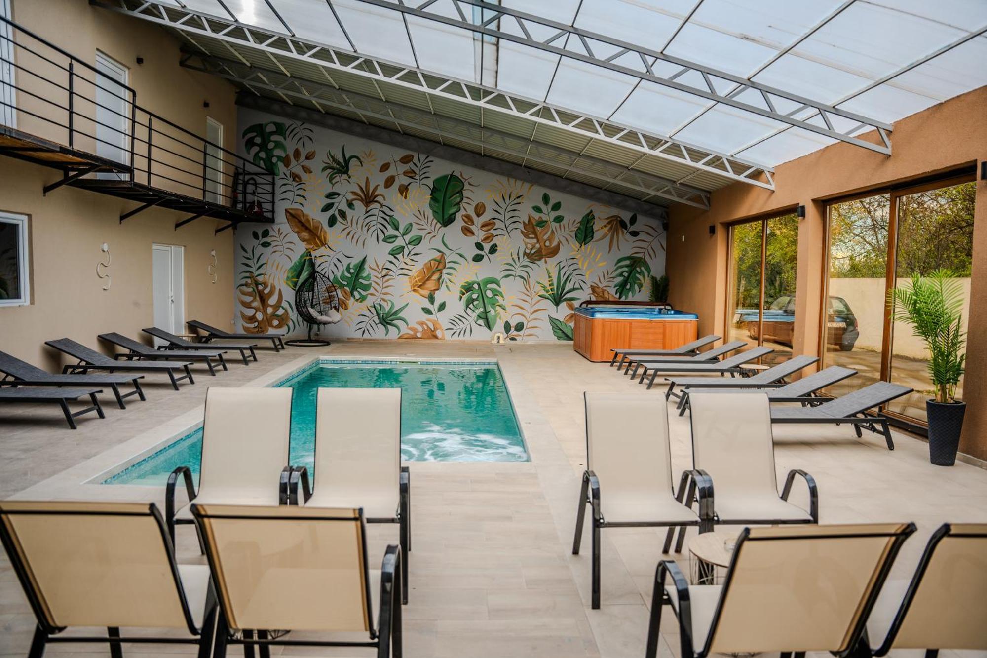 Plaza La - Night And Spa Sremska Mitrovica Luaran gambar